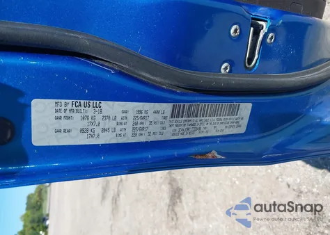 2018 Jeep Compass Latitude Fwd z USA, uszkodzony, nr VIN 3C4NJCBB1JT338496